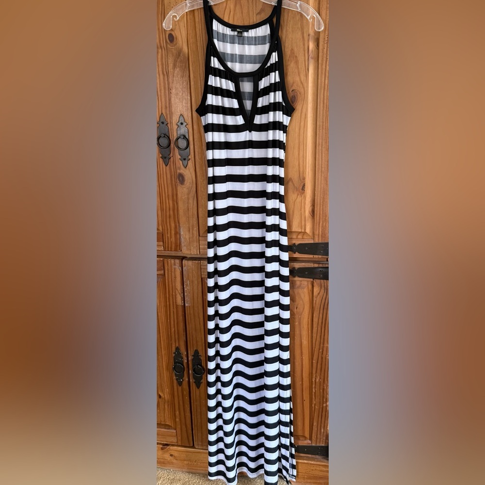 Milano Black and White Horizontal Stripe Maxi Skirt